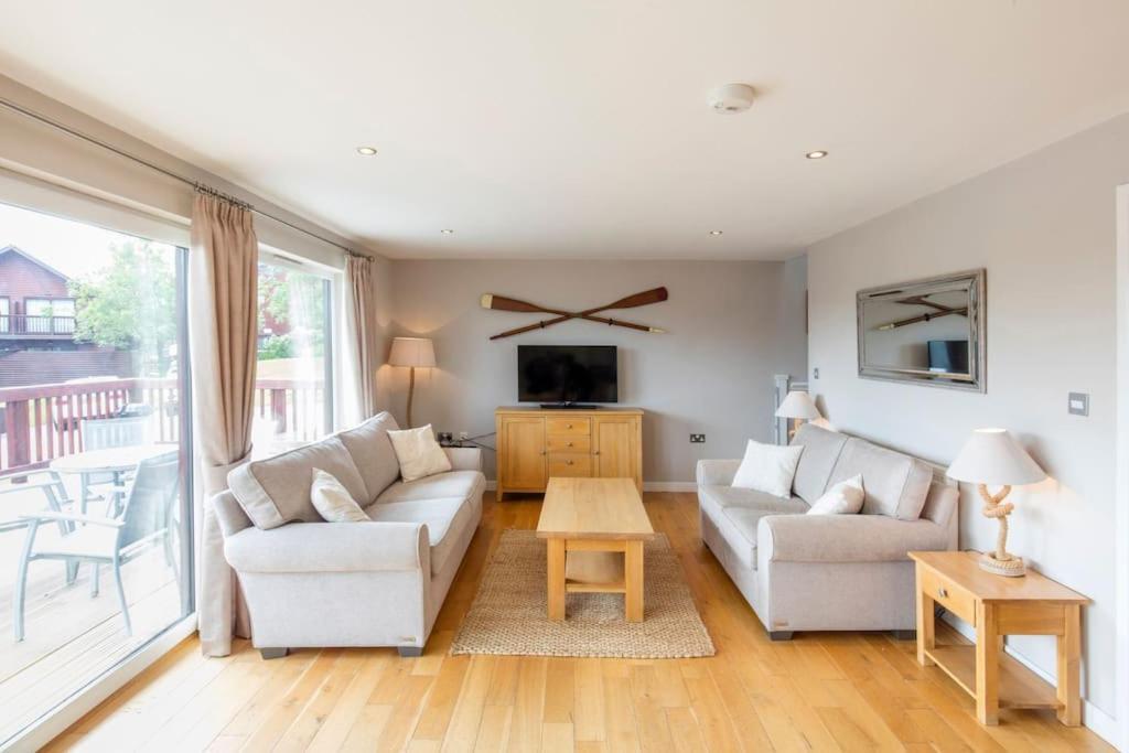 Retallack Resort 4 Bedroom Lodge - Hot Tub For Hire On Request -Pool & Spa Padstow Eksteriør billede
