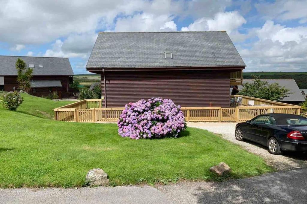 Retallack Resort 4 Bedroom Lodge - Hot Tub For Hire On Request -Pool & Spa Padstow Eksteriør billede