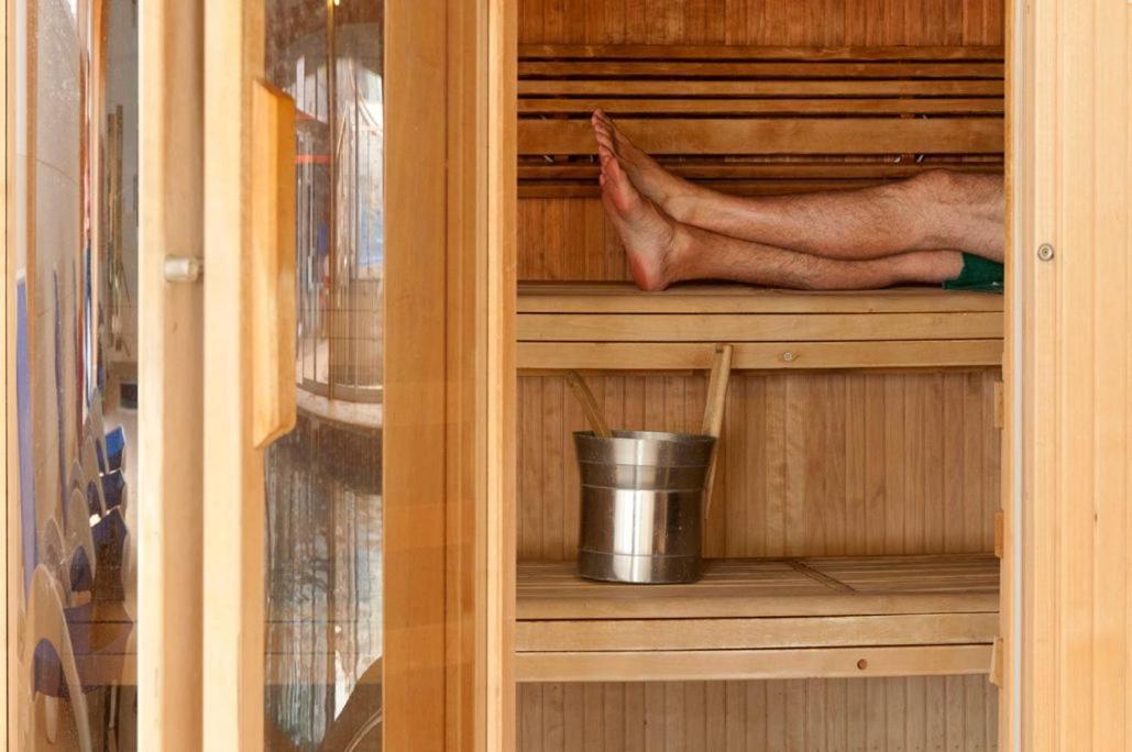 Retallack Resort 4 Bedroom Lodge - Hot Tub For Hire On Request -Pool & Spa Padstow Eksteriør billede